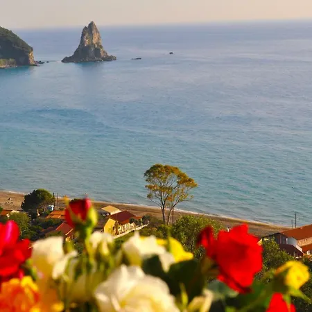 With Pool Maria On Agios Gordios Apartamento *