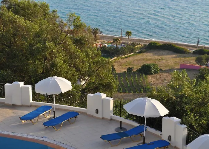 With Pool Maria On Agios Gordios Διαμέρισμα *